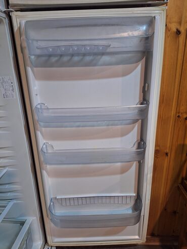 Soyuducular: İşlənmiş 2 qapılı Indesit Soyuducu Satılır, rəng - Ağ — 5