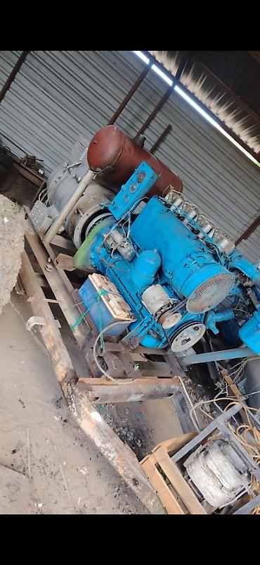 aksa generator: Sənaye tipli dizel generator dəsti - Güclü çoxsilindrli dizel — 1
