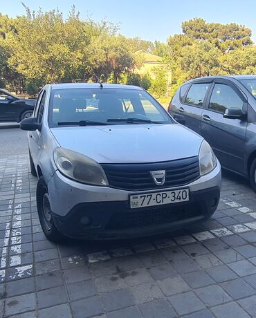 Dacia Sandero: 1.4 l | 2008 il 398500 km Hetçbek