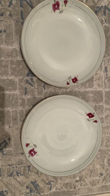 посуда в аренду: Большие тарелки 😍
2000 сом