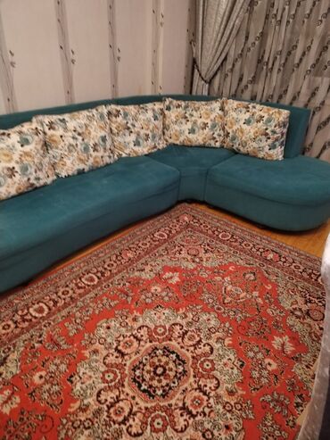 Divanlar: Künc divan, İşlənmiş, Açılmayan, Bazasız, Parça