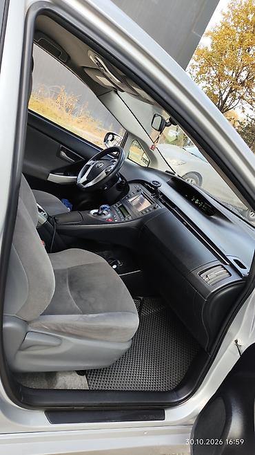 prius 2005: Toyota Prius: 2015 г., 1.8 л, Автомат, Гибрид, Хэтчбэк — 8