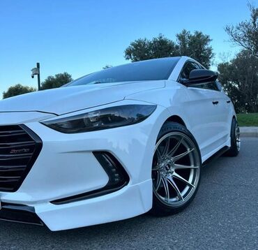 hunday salaris: Hyundai Elantra: 1.8 l | 2020 il