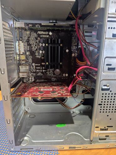 Desktop računari i radne stanice: Kuciste i monitor Ociscen, podignut svez operativni sistem, spreman — 2