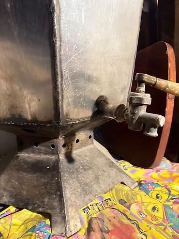 samovar 10 litre: Həcmi 40 litr tutur. Razılaşma yolu ilə. Xeyir şər samavarı — 5