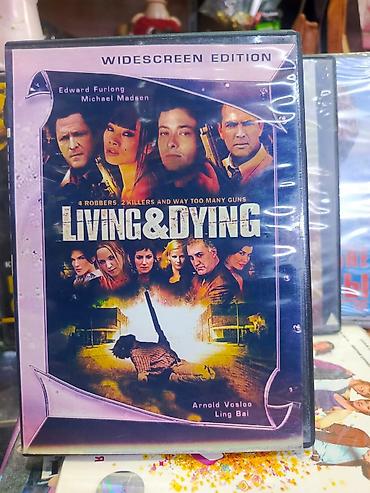 CD, DVD disklər: DVD diskləri topdan satışı 0.40 qəpik Tək tək seçəndə 1-ədədi 1-azn — 24