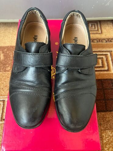 продаю женские туфли: Туфли для мальчиков чистая кожа 29- размер в хорошем состоянии