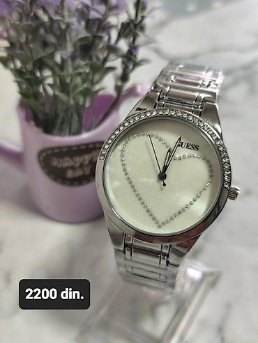 kais mona muski: GUESS ženski ručni sat – elegantan model sa sjajnim detaljima. - — 1