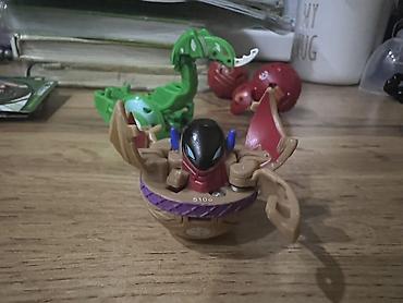 Ёлочные игрушки и шары: Набор фигурок Bakugan с картой-активацией. Состав и особенности: - 2 — 9