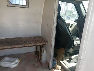 Volkswagen: Volkswagen : 2000 г., 2.4 л, Механика, Дизель, Минивэн — 6