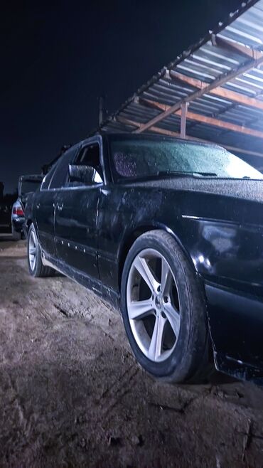 BMW: Продаю диски R17 разноширые 20000сом