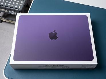 acer i3 laptop: Apple MacBook Pro 14" – Bənövşəyi rəng Xüsusiyyətlər: - Ekran: 14 — 1