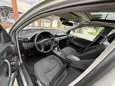 Mercedes-Benz: Mercedes-Benz C 200: 2 l | Sedan — 11