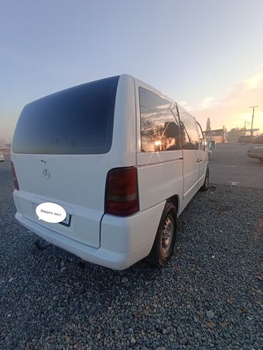 Mercedes-Benz: Mercedes-Benz Vito: 2001 г., 2.2 л, Механика, Дизель, Минивэн — 7
