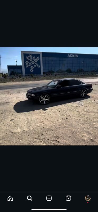 срочно продаю нужны деньги очень срочно: BMW 7 series: 2023 г.