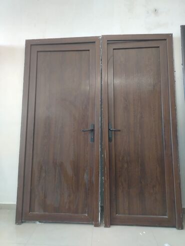 Plastik qapılar: Plastik qapi 2eded 215/82sm 215/92sm
140azn biri
Elitin yani 7502 leli