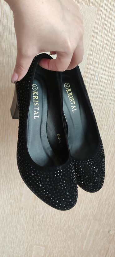 Tuflilər: Tuflilər, Ölçü: 36.5, rəng - Qara, İşlənmiş — 16