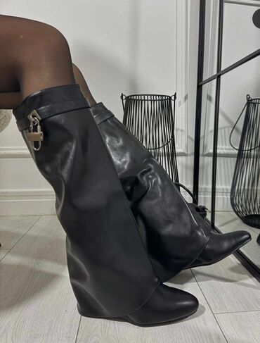 Čizme: Čizme, 38 — 10