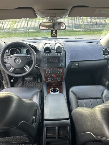 Mercedes-Benz: Mercedes-Benz M-Class: 2008 г., 3.5 л, Автомат, Бензин, Внедорожник