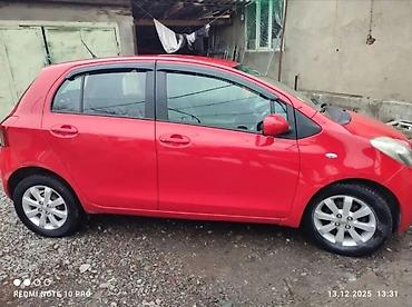 Toyota: Toyota Yaris: 2008 г., 1.3 л, Робот, Бензин, Хэтчбэк — 3