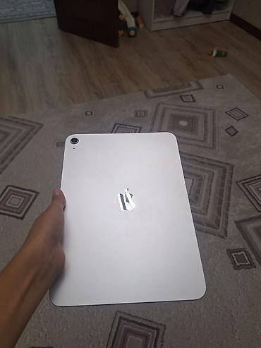 ipad 11 pro бу: Планшет, Apple, память 128 ГБ, 10" - 11", Wi-Fi, Б/у, Классический цвет - Серебристый — 1