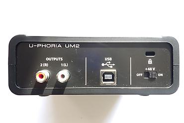 apple studio: Behringer U-PHORIA UM2. Все фото, кроме первого, настоящие. В — 3