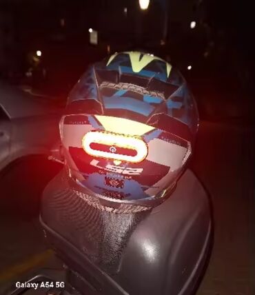 Moto dəbilqələr: Moto-velo təhlükəsizlik dəbilqə işığı Salam, Здравствуйте — 17