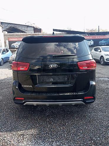 Kia: Kia Carnival: 2018 г., Минивэн — 2