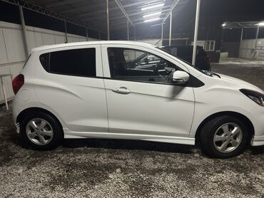 Chevrolet: Chevrolet Spark: 2019 г., 1 л, Вариатор, Бензин, Хэтчбэк — 5