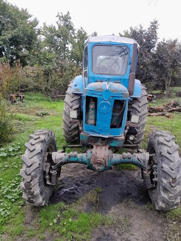 бу аккумулятор: Traktor ve agregatlar satılır. Xaçmaz rayon Kandi.Traktor sənədsizdi