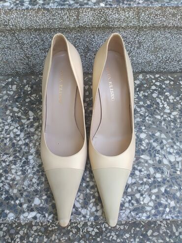 cipele za konobarice: Pumps, 39