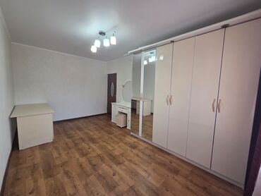 Продажа квартир: 3 комнаты, 59 м², Индивидуалка, 4 этаж, Косметический ремонт — 2