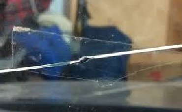 ремонт лабовых стекл: Ремонт лобового стекла с гарантией. Цены приемлемые. сколы трещины. С