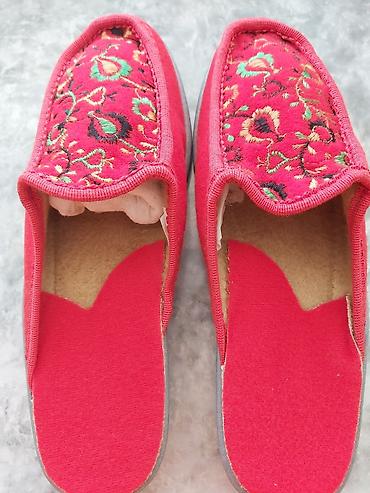 Digər ayaqqabılar: Ölçü: 37, rəng - Qırmızı, Yeni — 4