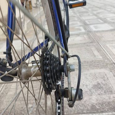 Şəhər velosipedləri: İşlənmiş Şəhər velosipedi 29", sürətlərin sayı: 18, Ödənişli çatdırılma -da lalafo.az — 4 Şəhər velosipedləri: İşlənmiş Şəhər velosipedi 29", sürətlərin sayı: 18, Ödənişli çatdırılma — 4