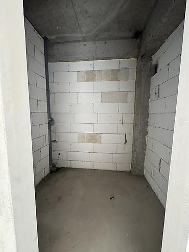 агентство недвижимости номер 1: 1 комната, 56 м², ул. Ахунбаева / Бакаева Элитка, 12 этаж, ПСО (под самоотделку) — 8