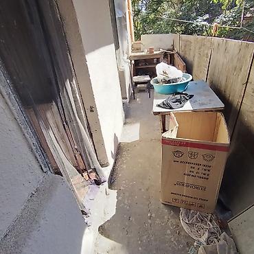 razinde evlər: Bakı, Bakıxanov qəs., 1 otaqlı, Köhnə tikili, m. Neftçilər, 42 kv. m — 5