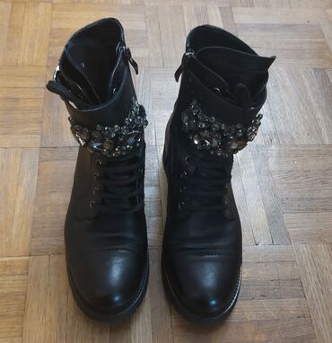 čizmice na štiklu: Ankle boots, 39