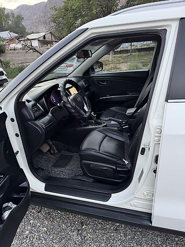 туксон 2022: Ssangyong Tivoli: 2018 г., 1.6 л, Автомат, Дизель, Кроссовер — 6