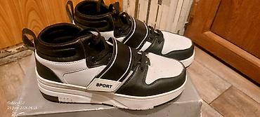 kross evado: Qara-ağ rəngli unisex idman krosovkaları - Model: “SPORT” loqolu — 3