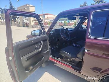 m50 i moti: VAZ (LADA) 4x4 Niva: 1.7 l | 2000 il 10000 km Universal — 7