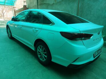 Hyundai: Hyundai Sonata: 2018 г., 2 л, Автомат, Газ, Седан — 3