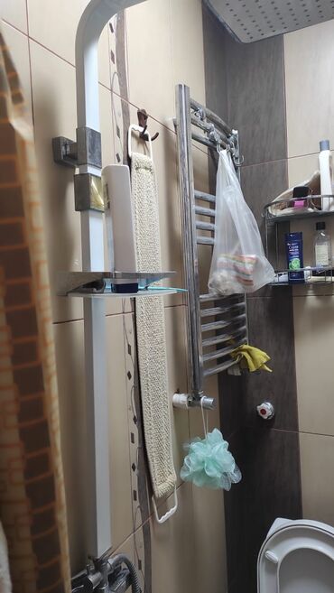 Uzunmüddətli kirayə mənzillər: Salam 7/24 zeng ve vassap aktivdi ev uzunmuddetii kiraye verilir — 30