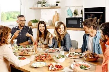 Šporeti i ugradne ploče: Tehnički detalji Opšte Vrsta aparata : Mini oven Efikasnost Priključna — 11