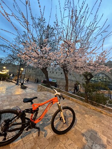 naxcivan velosiped: İşlənmiş Dağ velosipedi 26", sürətlərin sayı: 10