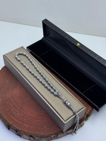 Təsbehlər: Gumuş tesbehler. 925 prob. Yenidir.qiymetler ferqlidir. Cekiye gore — 6