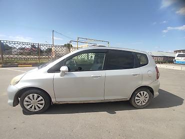hond: Honda Fit: 2002 г., 1.3 л, Автомат, Бензин, Хэтчбэк — 1