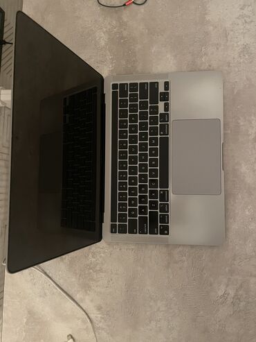 macbook pro retina 13 бу: Ноутбук, Apple, 16 ГБ ОЗУ, Apple M1, 13.3 ", Б/у, Для работы, учебы, память NVMe SSD