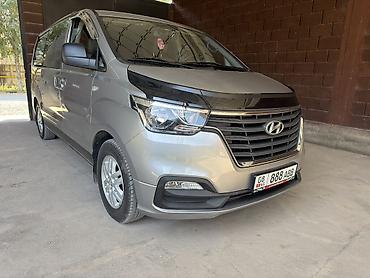 lada 2112: Hyundai H-1: 2019 г., 2.5 л, Автомат, Дизель, Минивэн — 3