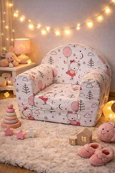 Foteljice: Mala fotelja 🪑 Dimenzije: 55×45 cm ✨ Sedeći deo: 30×30 cm 🛏️ — 4